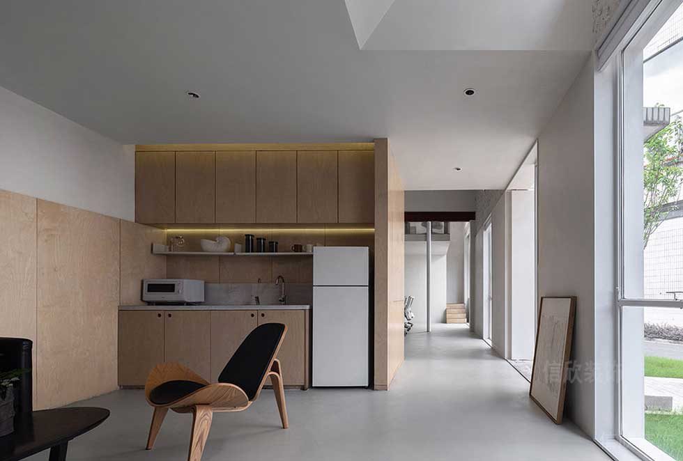 簡約風(fēng)格辦公室裝修工程茶水間設(shè)計(jì)圖