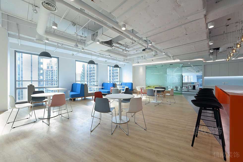 簡(jiǎn)約風(fēng)格公司員工休閑廳裝修圖