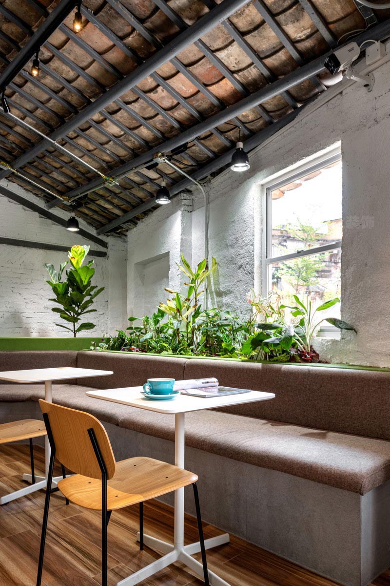 深圳蓮塘餐飲裝修設(shè)計(jì)公司案例 內(nèi)部 深圳蓮塘餐飲裝修設(shè)計(jì)公司案例 內(nèi)部