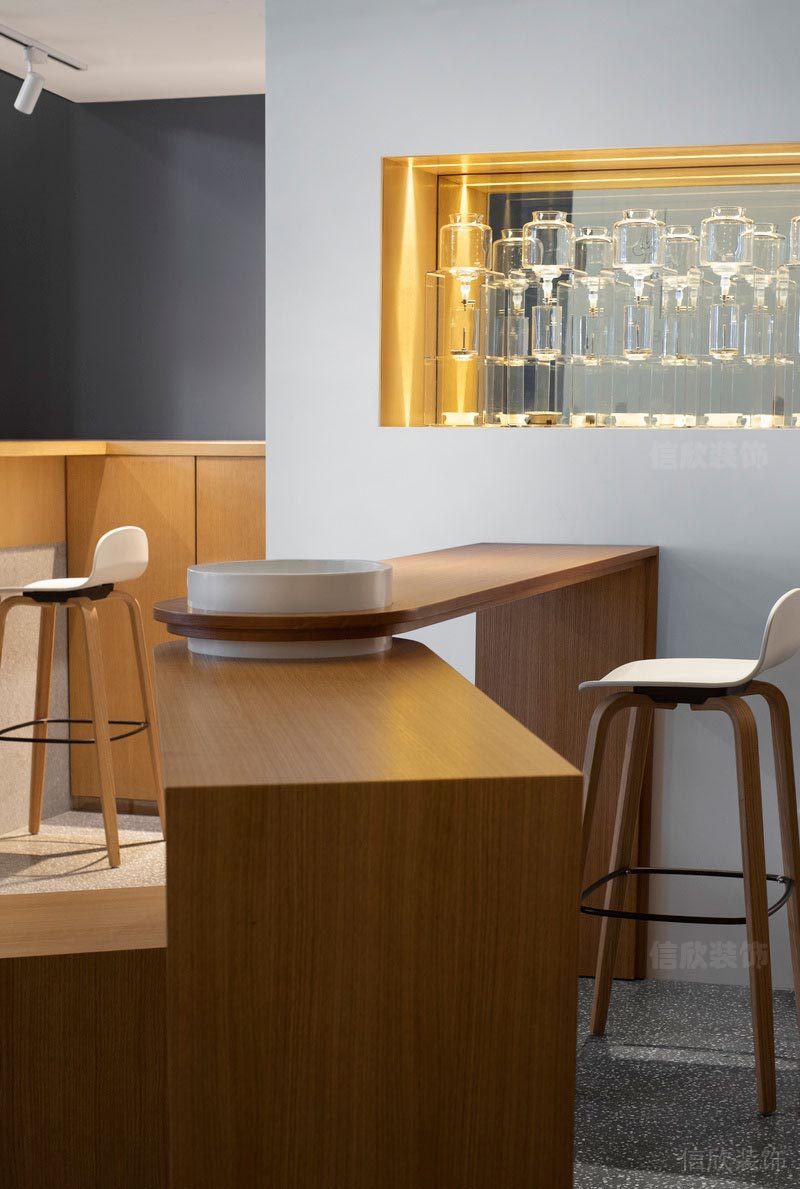 深圳西鄉(xiāng)餐飲裝修設(shè)計公司案例 就餐區(qū)