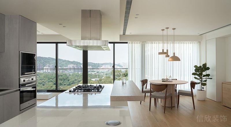 深圳市龍華區民治路皇嘉瓏府廚房