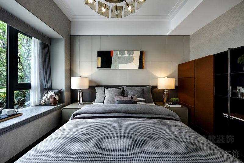 深圳市寶安區(qū)西鄉(xiāng)榕江壹號院次臥