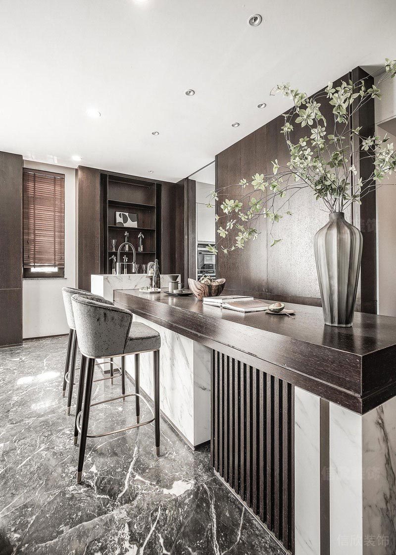 深圳市鹽田區半山半海餐廳吧臺