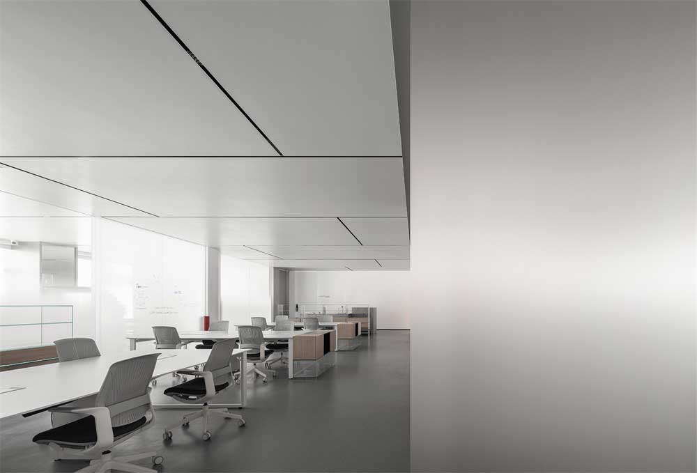 深圳福田800平方現代簡約風格辦公室裝修辦公區天花 深圳福田800平方現代簡約風格辦公室裝修辦公區天花