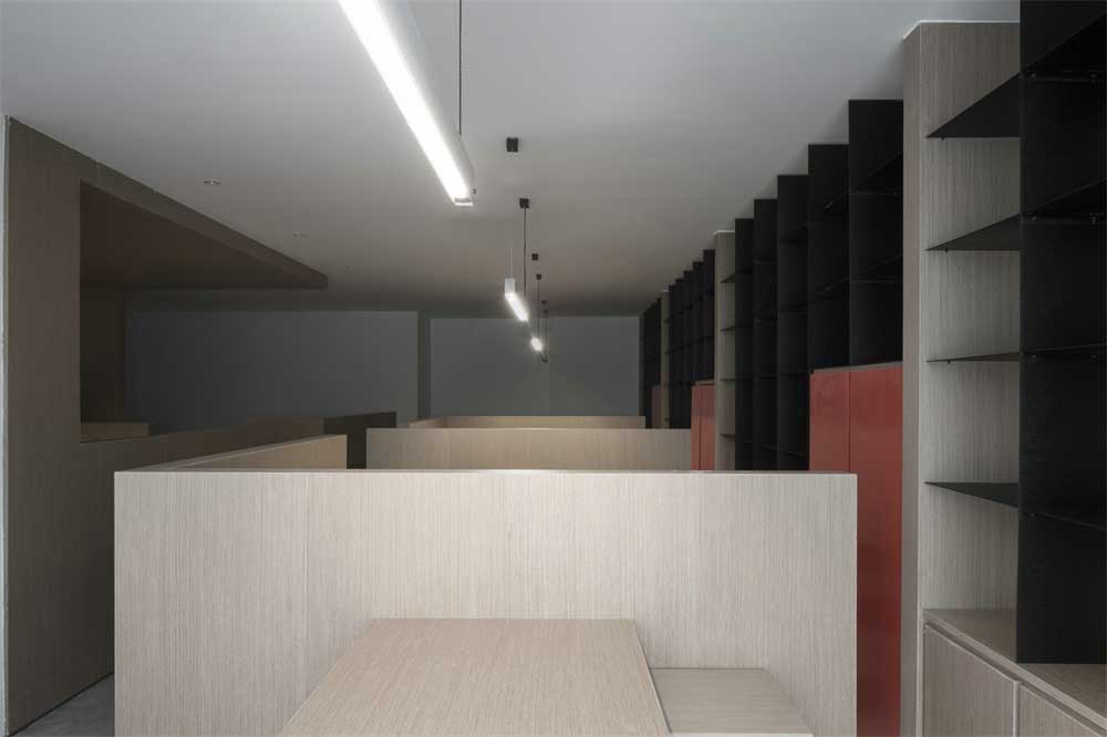 深圳市龍華原木風辦公室裝修設計辦公區 深圳市龍華原木風辦公室裝修設計辦公區