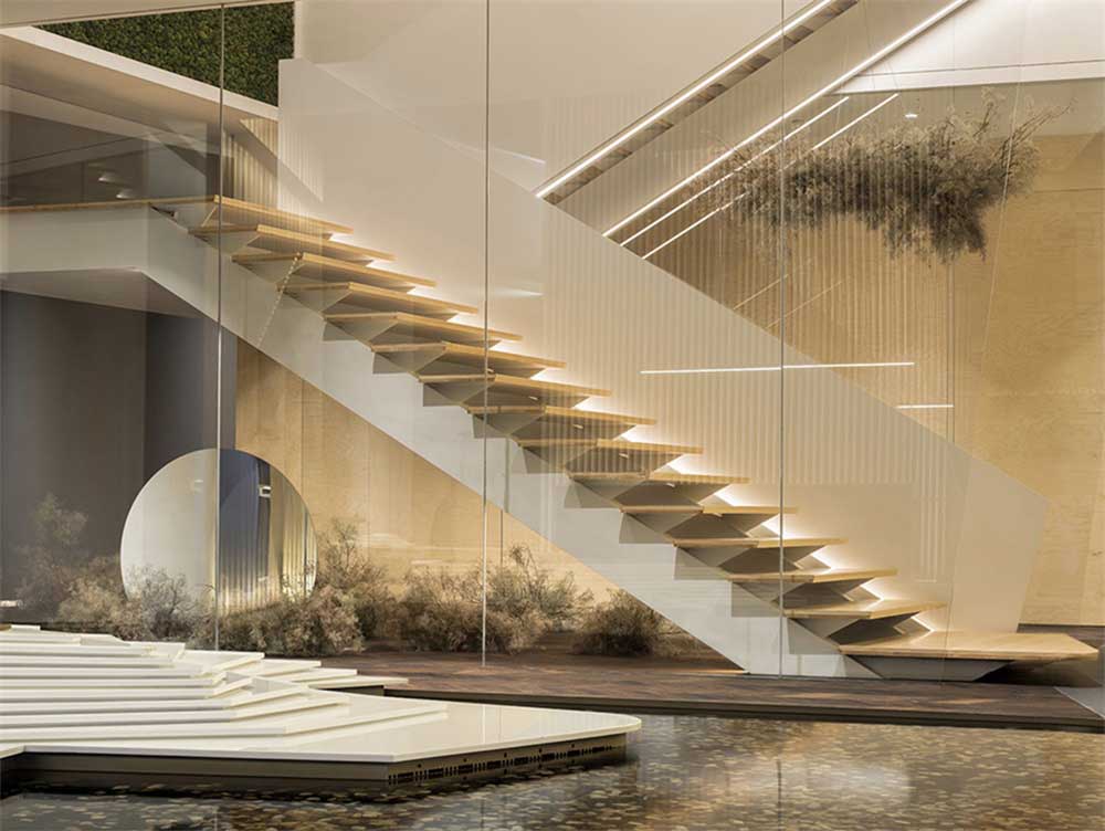 深圳市龍崗邁科集團(tuán)現(xiàn)代風(fēng)格辦公室裝修樓梯