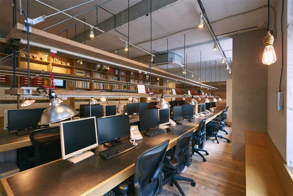 深圳龍華元芳創客薈工業風辦公室裝修設計案例辦公區 深圳龍華元芳創客薈工業風辦公室裝修設計案例辦公區