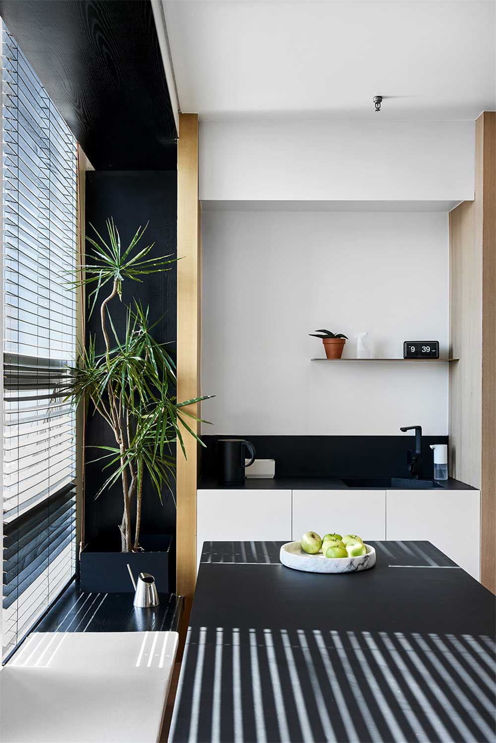 現代家庭公寓式辦公室裝修設計水吧臺 現代家庭公寓式辦公室裝修設計水吧臺