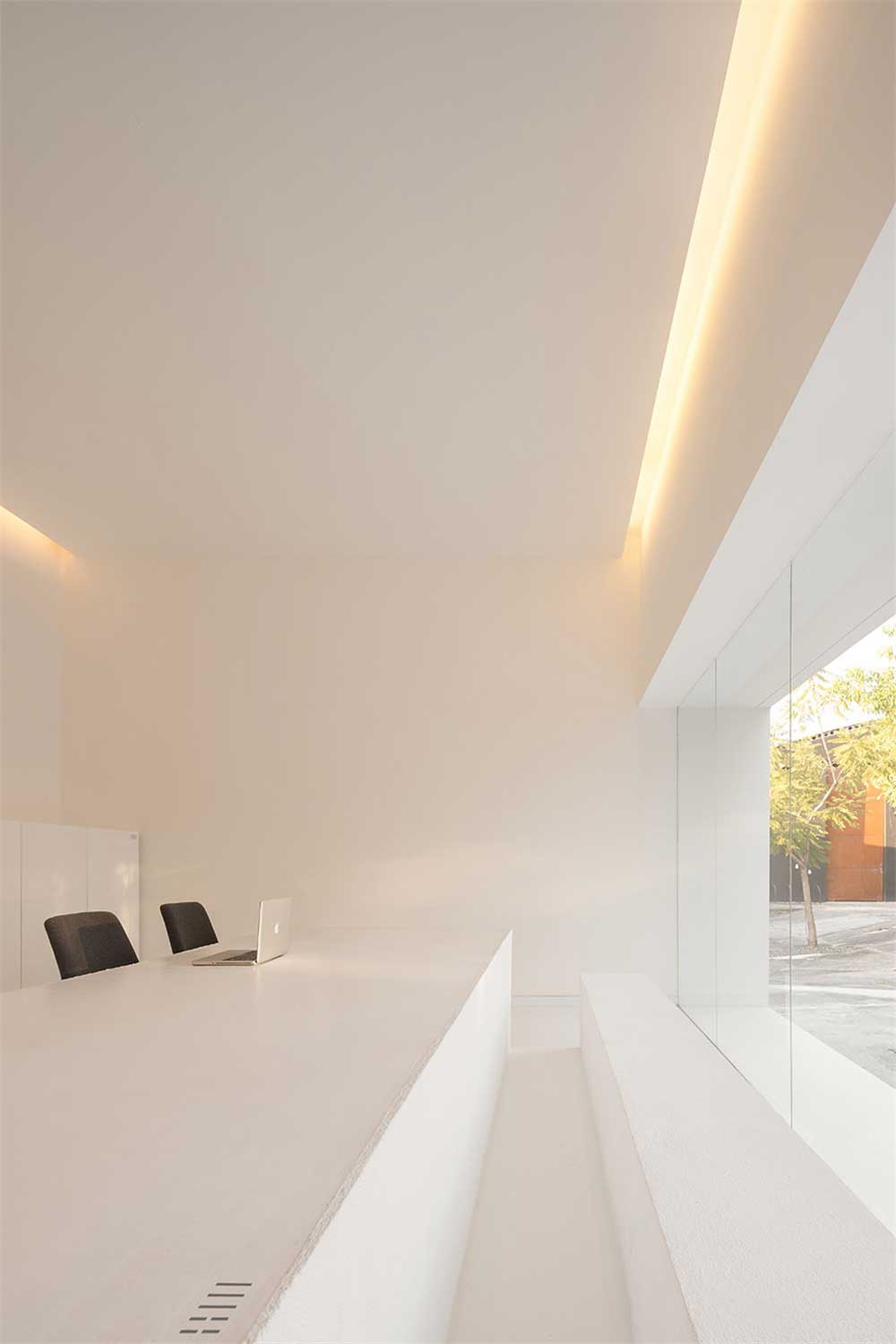 黑白現(xiàn)代簡(jiǎn)約辦公室設(shè)計(jì)裝修辦公區(qū) 黑白現(xiàn)代簡(jiǎn)約辦公室設(shè)計(jì)裝修辦公區(qū)