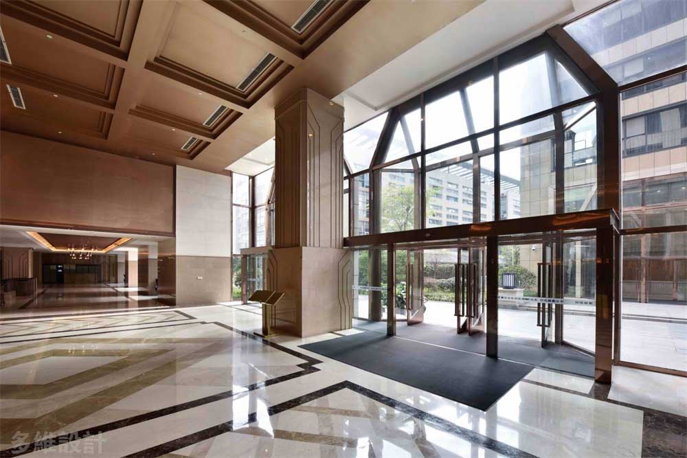 深圳寶安1000平方輕奢風(fēng)格公司大堂裝修入戶門廳