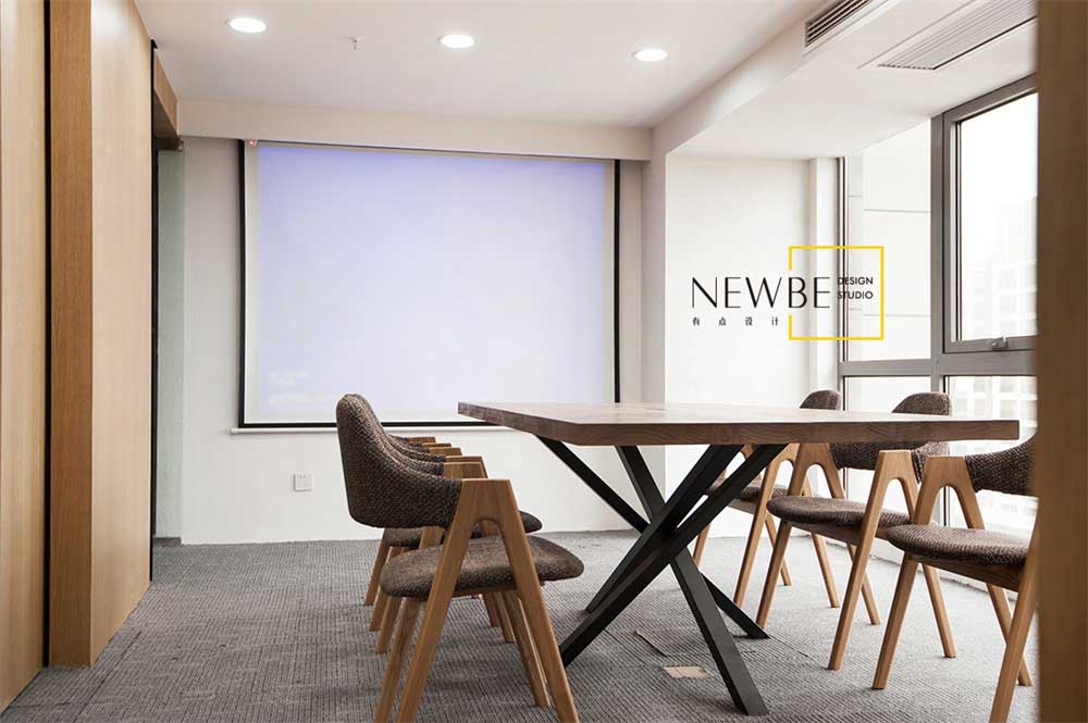 深圳羅湖200平方現(xiàn)代工業(yè)風(fēng)復(fù)式辦公室裝修會議室 深圳羅湖200平方現(xiàn)代工業(yè)風(fēng)復(fù)式辦公室裝修會議室