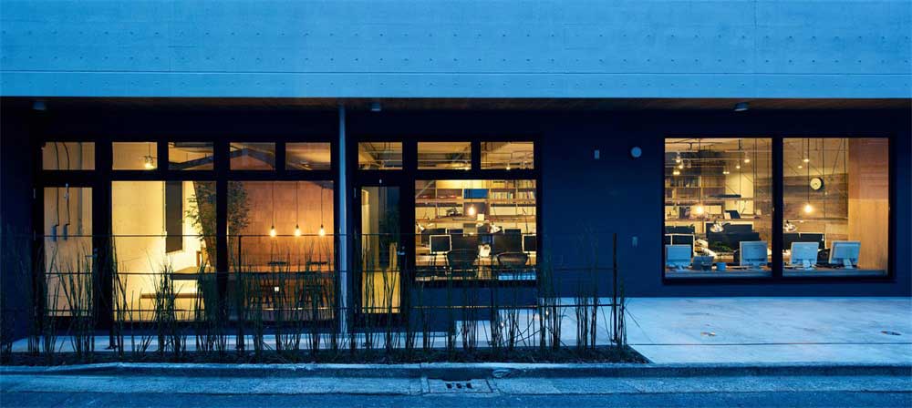 深圳龍華元芳創客薈工業風辦公室裝修設計案例外立面 深圳龍華元芳創客薈工業風辦公室裝修設計案例外立面