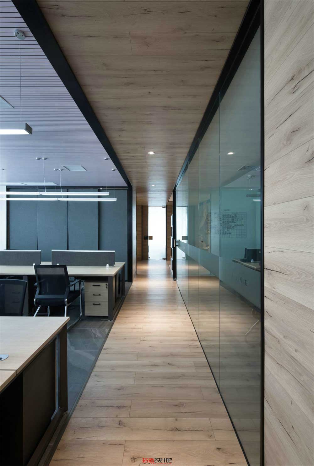 深圳南山智慧廣場新中式風格辦公室裝修設計案例辦公區走廊 深圳南山智慧廣場新中式風格辦公室裝修設計案例辦公區走廊