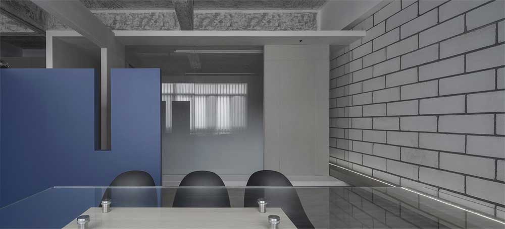 深圳市南山科技園工業(yè)風(fēng)辦公室設(shè)計(jì)裝修會(huì)議 深圳市南山科技園工業(yè)風(fēng)辦公室設(shè)計(jì)裝修會(huì)議