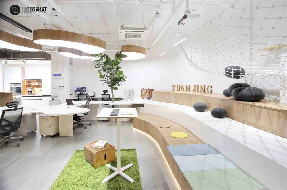 深圳市南山北歐風(fēng)設(shè)計(jì)公司裝修辦公區(qū)