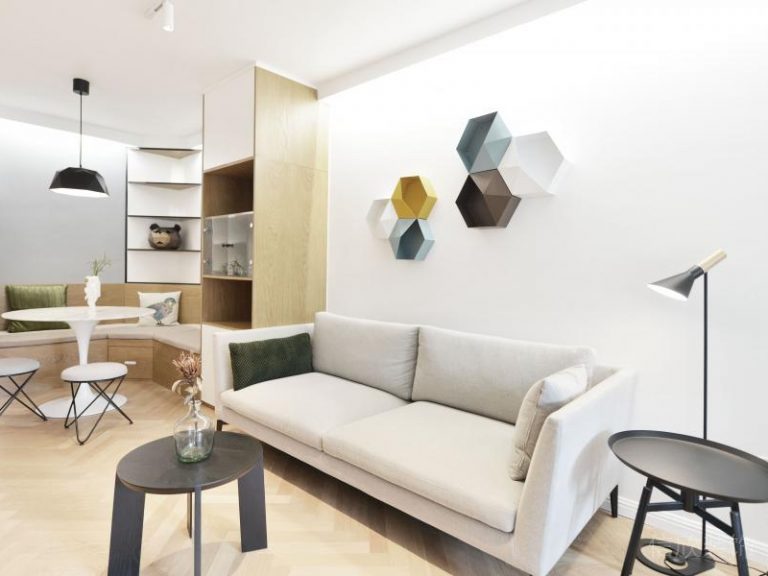 現(xiàn)代簡(jiǎn)約北歐風(fēng)客廳裝修布藝沙發(fā)效果實(shí)木過道裝修