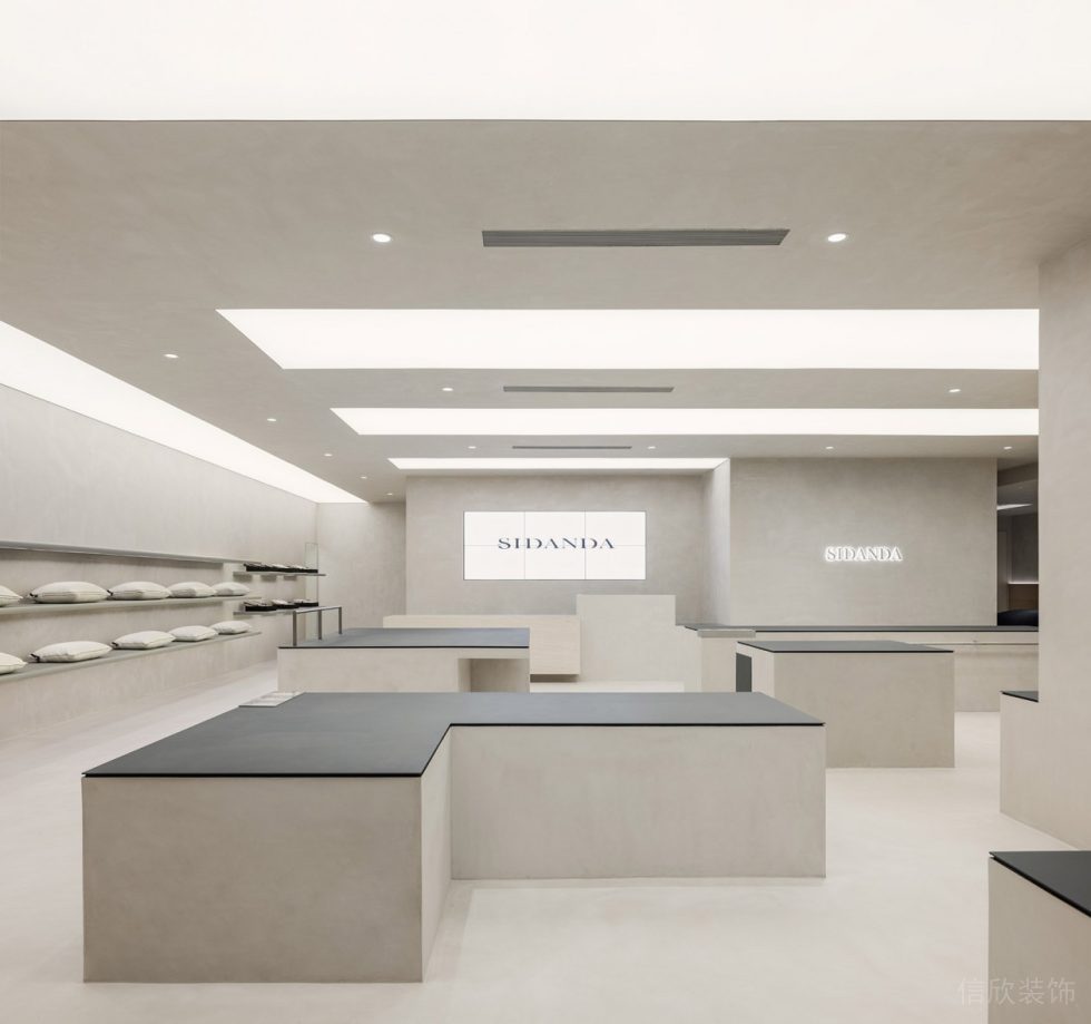 深圳市龍崗區(qū)中心城現代風科技枕專賣店裝修大廳