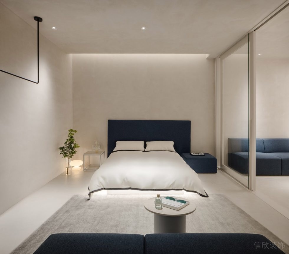 深圳市龍崗區(qū)中心城現代風科技枕專賣店裝修展廳