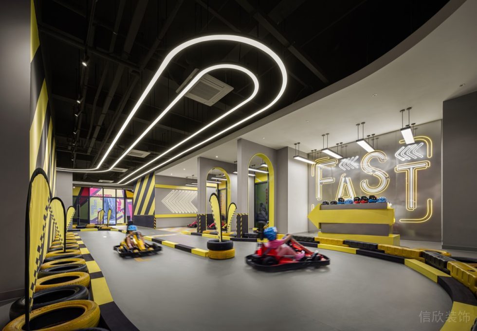 深圳市福田區(qū)筆架山北歐風(fēng)兒童樂園裝修賽車區(qū)