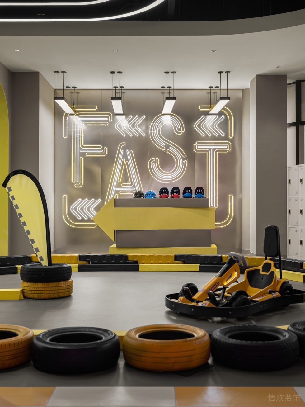 深圳市福田區(qū)筆架山北歐風(fēng)兒童樂園裝修賽車區(qū)