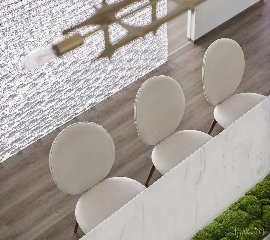 金色鏤空金屬創(chuàng)意造型吊頂大理石秋季區(qū)微景觀設(shè)計(jì)