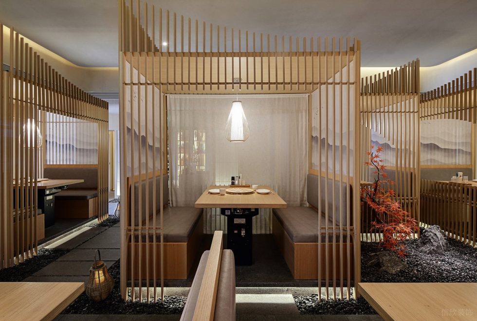 深圳福田天健時(shí)尚新天地和風(fēng)日式料理餐廳裝修案例卡座 深圳福田天健時(shí)尚新天地和風(fēng)日式料理餐廳裝修案例卡座