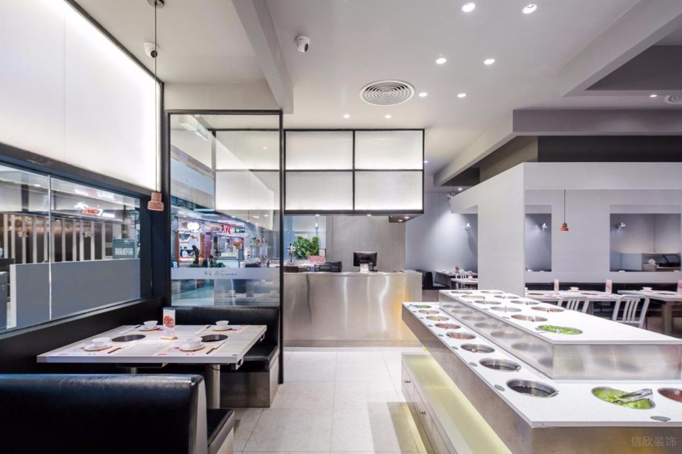 深圳龍崗金地龍城中央現(xiàn)代簡(jiǎn)約風(fēng)格火鍋店裝修案例餐椅黑色皮革沙發(fā)卡座 深圳龍崗金地龍城中央現(xiàn)代簡(jiǎn)約風(fēng)格火鍋店裝修案例餐椅黑色皮革沙發(fā)卡座