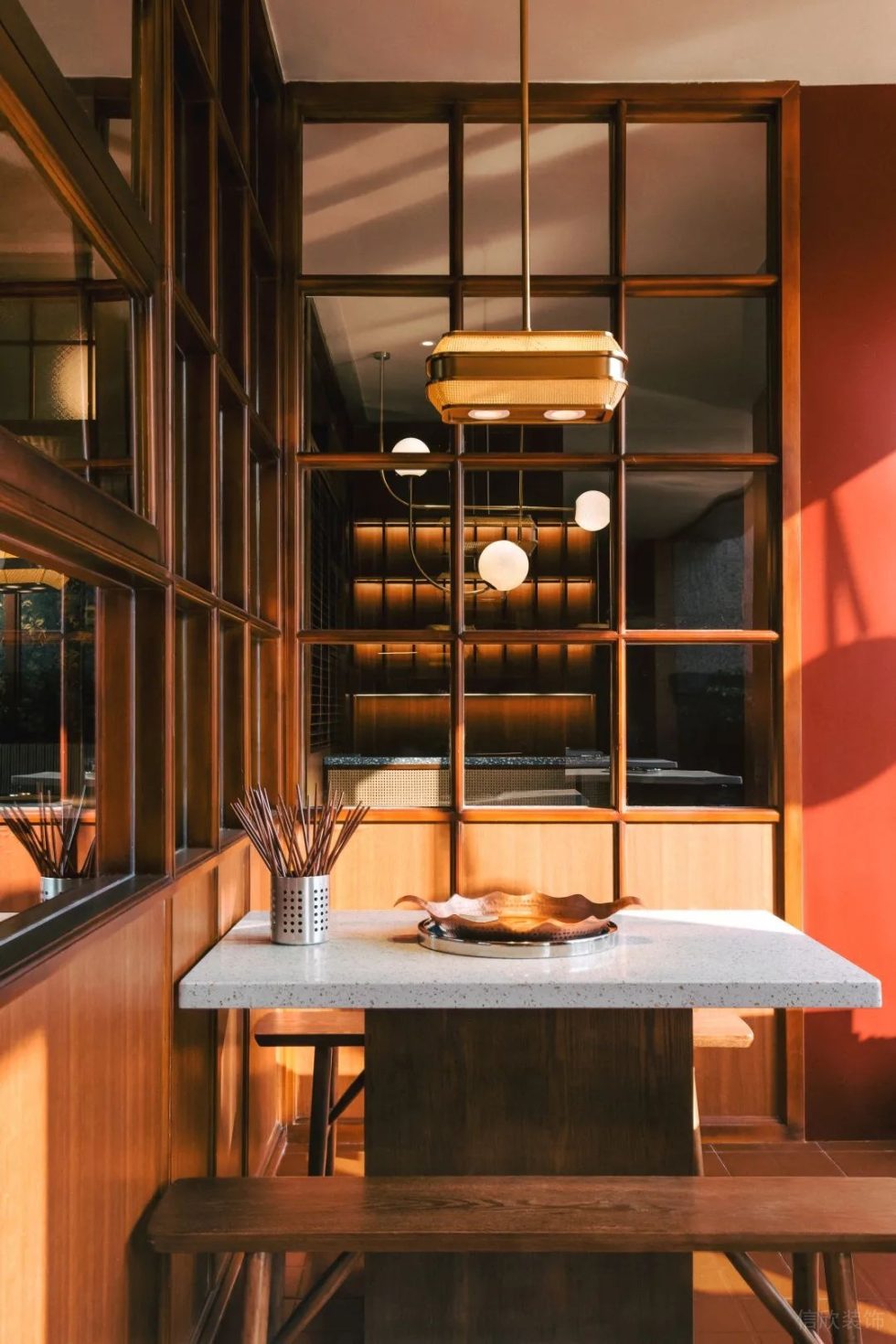 深圳羅湖招商中環日式風格火鍋店裝修案例雙人用餐區 深圳羅湖招商中環日式風格火鍋店裝修案例雙人用餐區