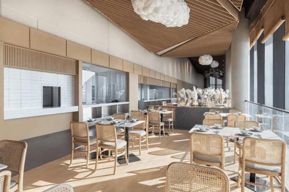 深圳寶安天琴閣原木色調田園簡約風素食館裝修案例白云造型藝術吊燈