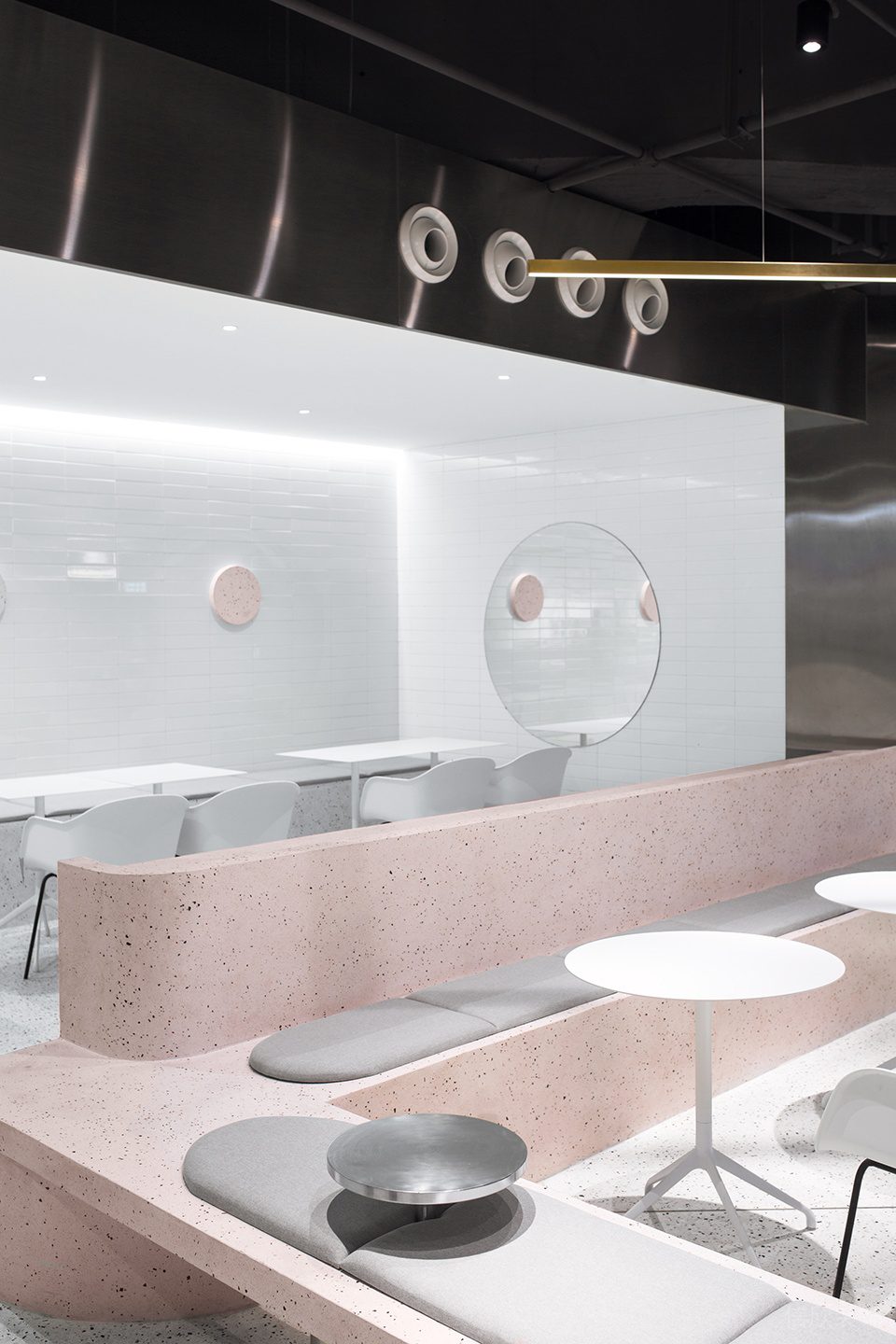 深圳龍崗城龍花園現(xiàn)代簡(jiǎn)約風(fēng)格奶茶店裝修案例粉紅色水磨石沙發(fā) 深圳龍崗城龍花園現(xiàn)代簡(jiǎn)約風(fēng)格奶茶店裝修案例粉紅色水磨石沙發(fā)