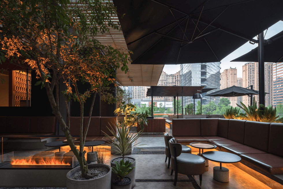 深圳羅湖中華花園簡(jiǎn)約風(fēng)格休閑酒吧裝修案例綠植景觀 深圳羅湖中華花園簡(jiǎn)約風(fēng)格休閑酒吧裝修案例綠植景觀