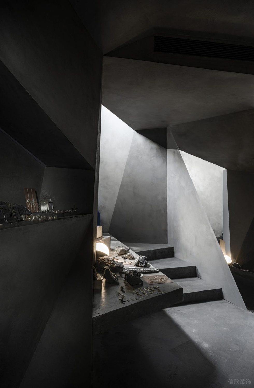 深圳市寶安區西鄉現代風飾品店概念店裝修設計樓梯 深圳市寶安區西鄉現代風飾品店概念店裝修設計樓梯