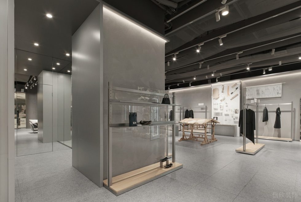 深圳市龍崗區坂田“一尚門”買手店柱子邊展示柜 深圳市龍崗區坂田“一尚門”買手店柱子邊展示柜