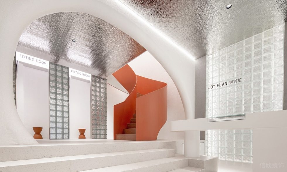 深圳市龍崗區橫崗joy Plan 女裝店裝修設計前臺