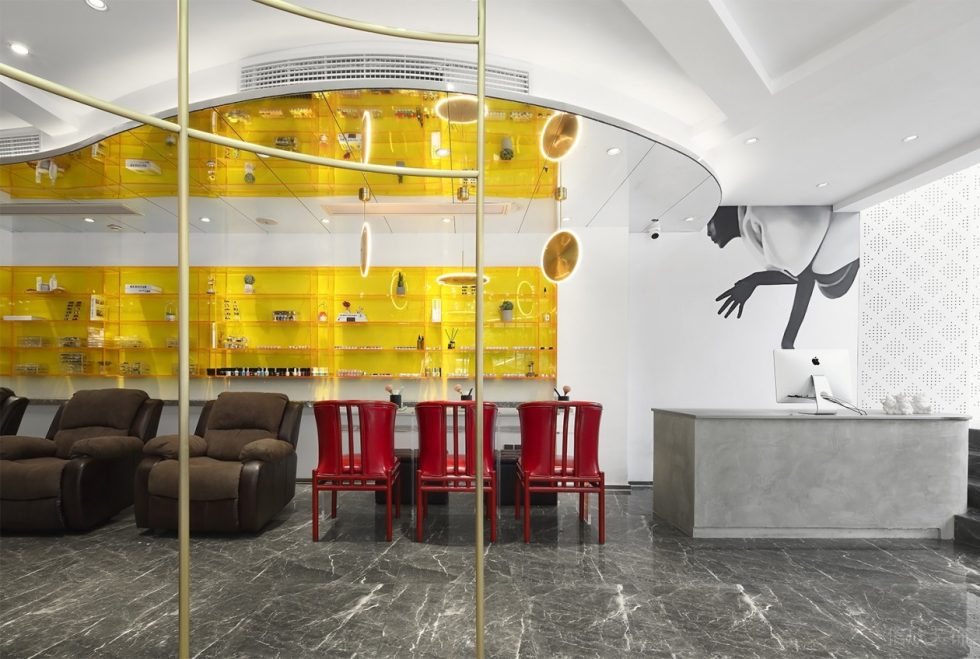 深圳市南山區(qū)南油現(xiàn)代風(fēng)服裝店裝修設(shè)計(jì)前臺(tái) 深圳市南山區(qū)南油現(xiàn)代風(fēng)服裝店裝修設(shè)計(jì)前臺(tái)