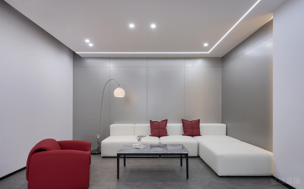 深圳龍華壹成環(huán)智中心1500平方米現(xiàn)代簡約風(fēng)格辦公室裝修案例接待室