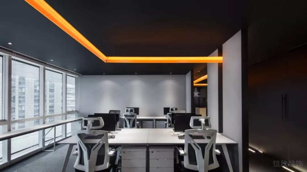 深圳南山同方信息港600平方米黑白灰色調現代科技風公司裝修案例辦公區 深圳南山同方信息港600平方米黑白灰色調現代科技風公司裝修案例辦公區