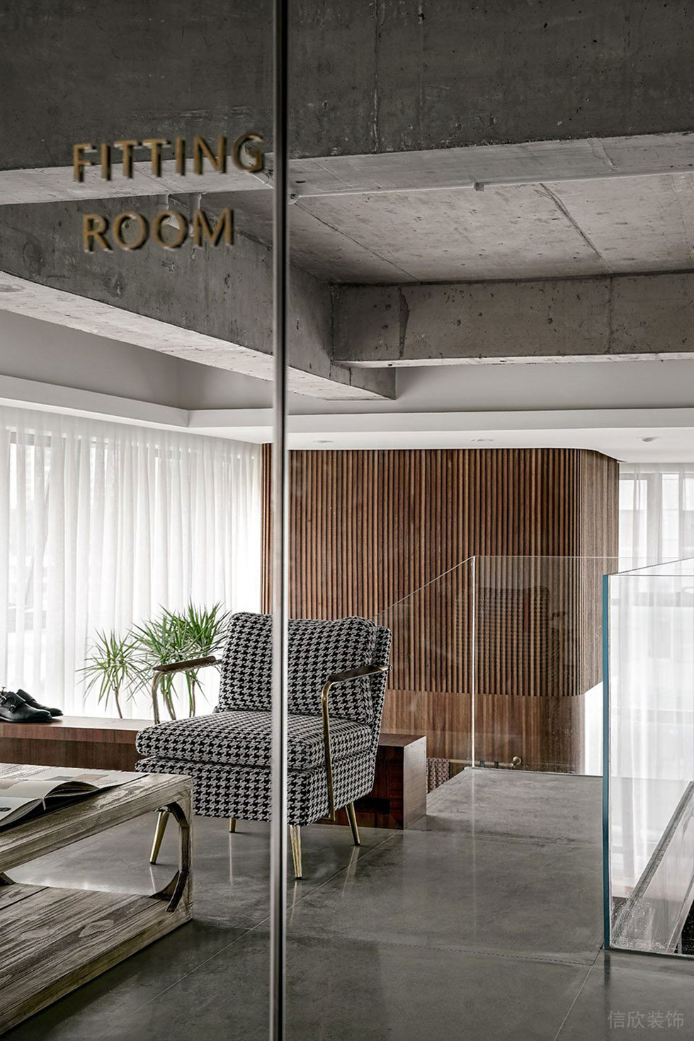 深圳市寶安區松崗現代風redefine西服定制店裝修設計黑白復古沙發椅 深圳市寶安區松崗現代風redefine西服定制店裝修設計黑白復古沙發椅