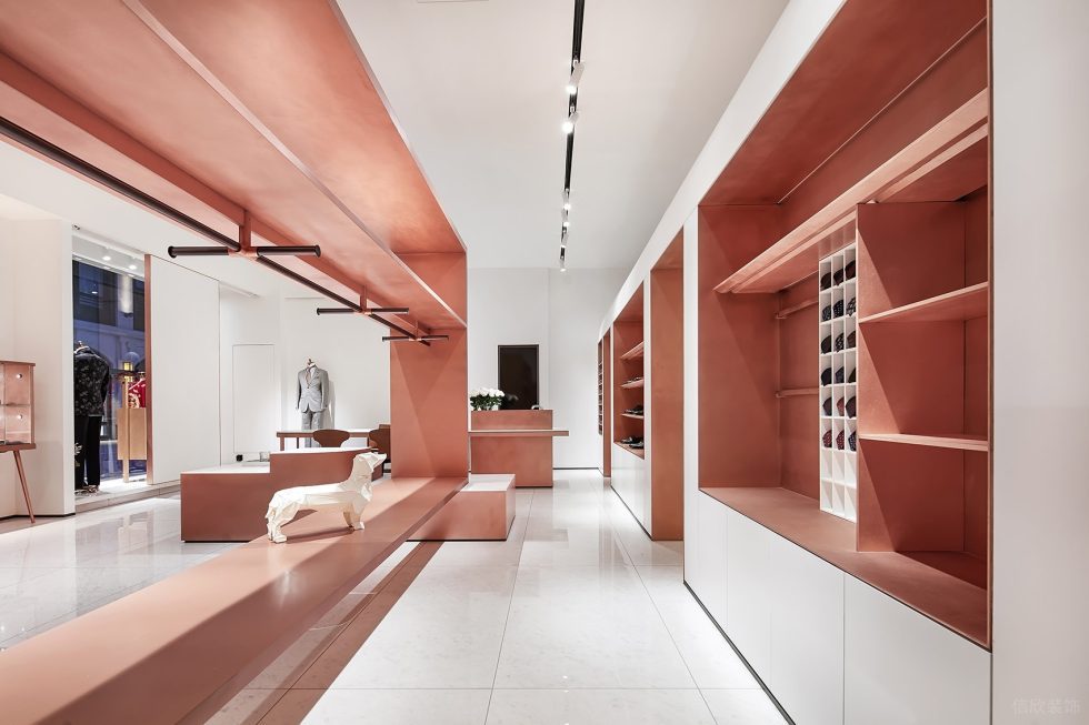 深圳市寶安區(qū)西鄉(xiāng)現(xiàn)代風(fēng)品牌胤一紅幫服裝店墻邊展柜裝修設(shè)計(jì)效果圖 深圳市寶安區(qū)西鄉(xiāng)現(xiàn)代風(fēng)品牌胤一紅幫服裝店墻邊展柜裝修設(shè)計(jì)效果圖