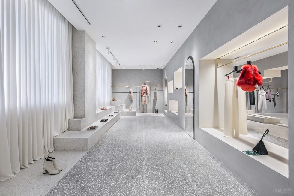 深圳市寶安中心城o.t.s時(shí)尚買(mǎi)手店店裝修設(shè)計(jì)白色石膏板頂面 深圳市寶安中心城o.t.s時(shí)尚買(mǎi)手店店裝修設(shè)計(jì)白色石膏板頂面