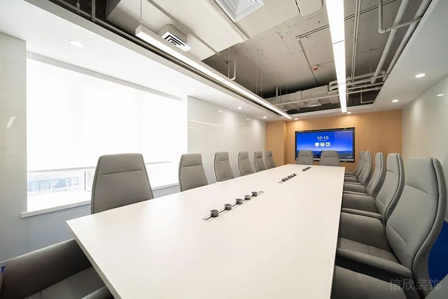 深圳龍崗寶能科技園3000平方米藍(lán)白黃色調(diào)簡約風(fēng)辦公室裝修案例會議室 深圳龍崗寶能科技園3000平方米藍(lán)白黃色調(diào)簡約風(fēng)辦公室裝修案例會議室