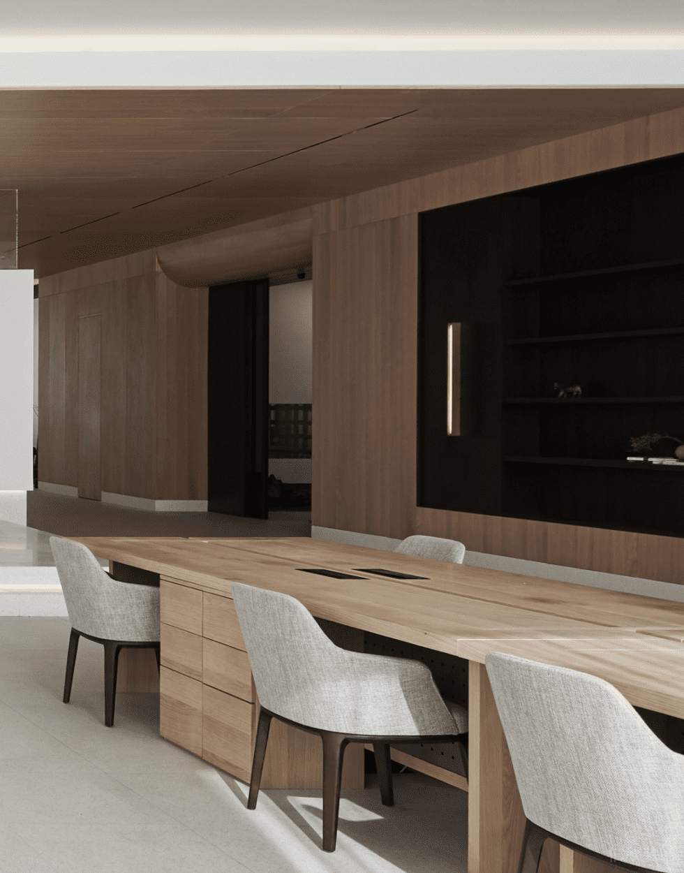 深圳羅湖百仕達(dá)大廈800平方米簡(jiǎn)約新中式風(fēng)格辦公室裝修案例辦公區(qū) 深圳羅湖百仕達(dá)大廈800平方米簡(jiǎn)約新中式風(fēng)格辦公室裝修案例辦公區(qū)