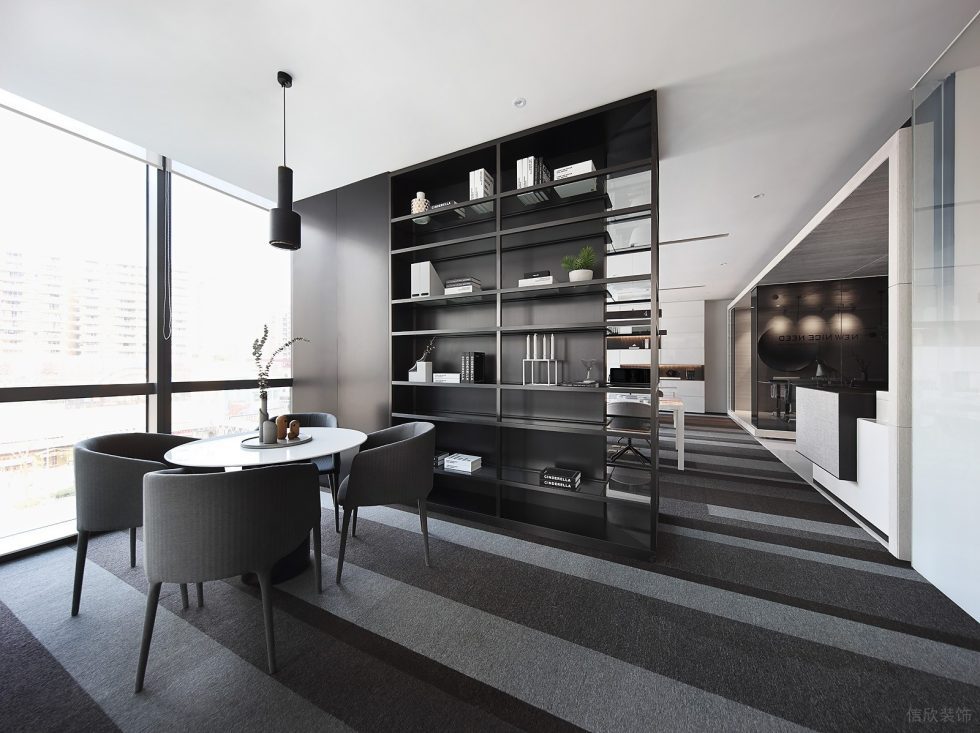 深圳南山閩泰大廈150平方米黑白灰現(xiàn)代簡約風(fēng)辦公室裝修案例洽談區(qū) 深圳南山閩泰大廈150平方米黑白灰現(xiàn)代簡約風(fēng)辦公室裝修案例洽談區(qū)