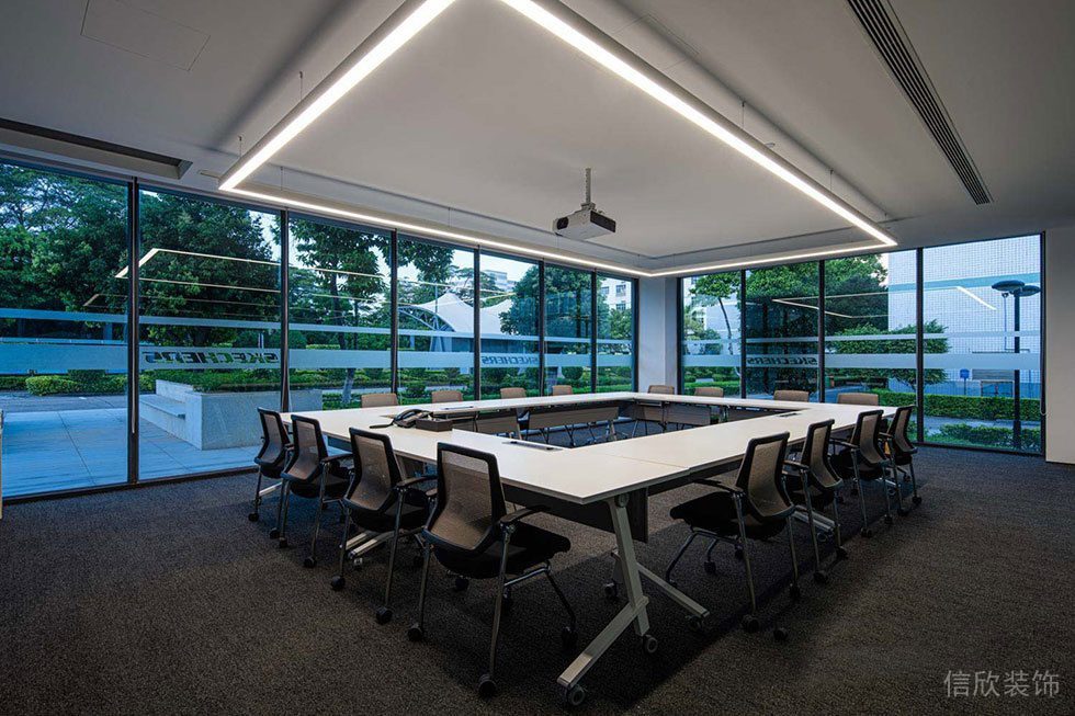 現(xiàn)代風格辦公室裝修