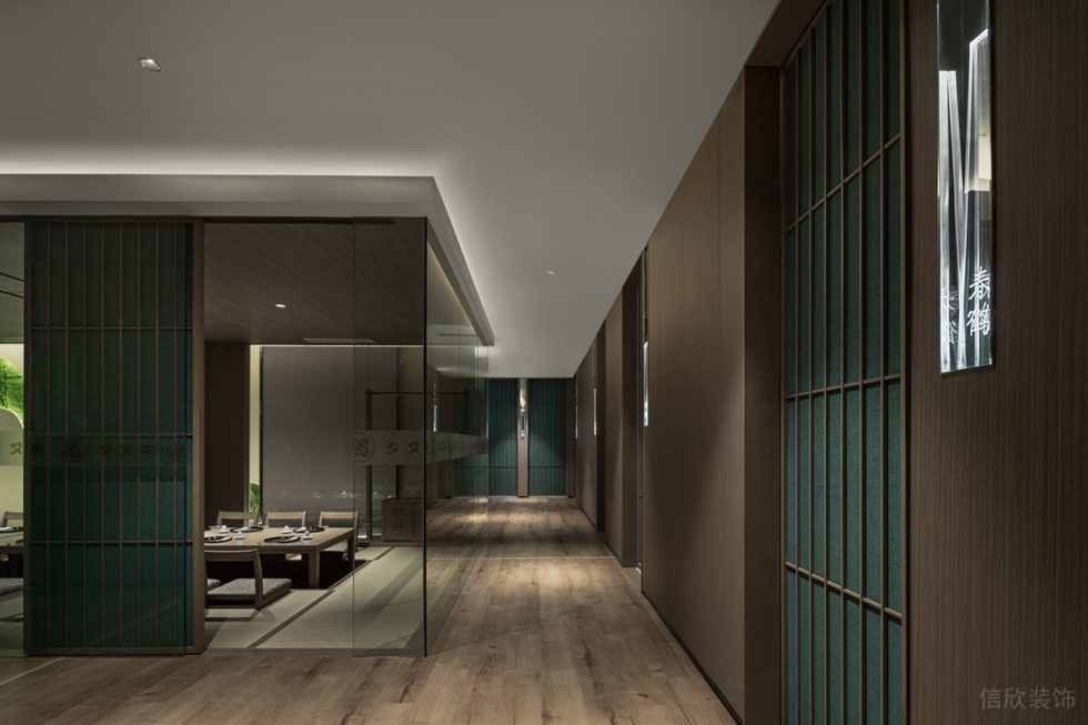 深圳龍華日式風(fēng)格餐廳木質(zhì)精致玻璃走廊設(shè)計裝修