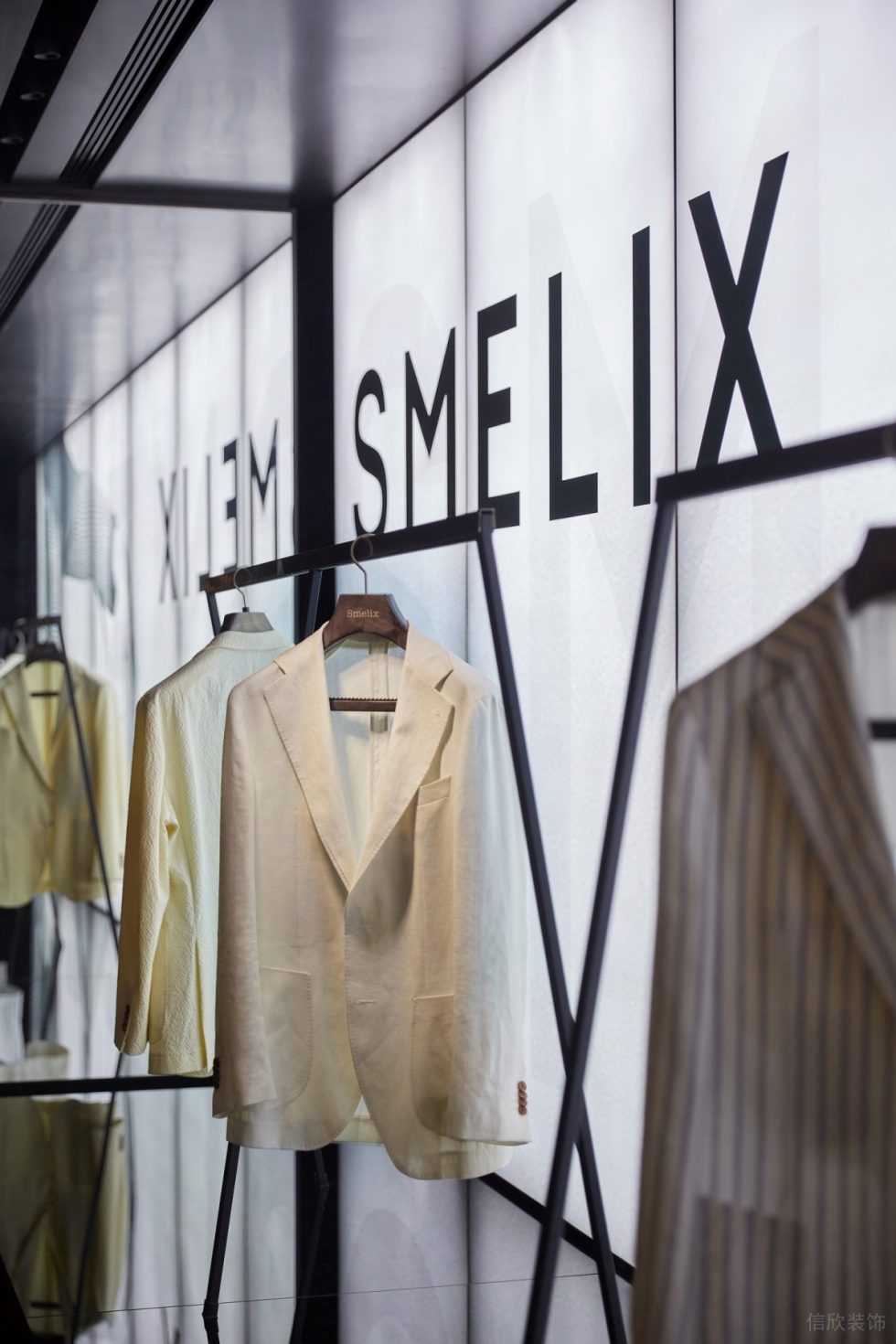 深圳市寶安區石巖smelix仕覓男裝高定店裝修設計 大廳三