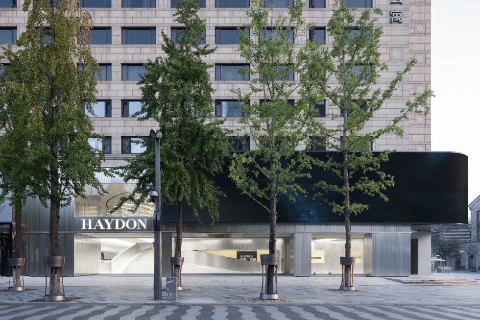 深圳市福田區(qū)景田現(xiàn)代風(fēng)美妝旗艦店裝修設(shè)計效果圖街景視角二