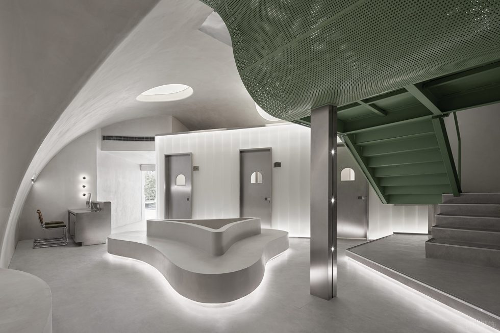 深圳市龍崗區(qū)龍崗中心城春田寵物醫(yī)院裝修設計-白灰半圓弧頂面大廳二 深圳市龍崗區(qū)龍崗中心城春田寵物醫(yī)院裝修設計-白灰半圓弧頂面大廳二