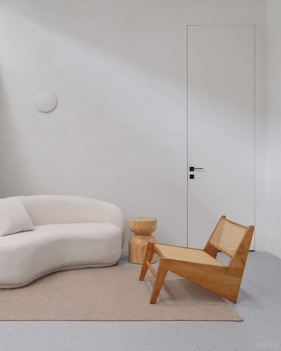 深圳市龍華區(qū)大浪侘寂風服裝店裝修設計-休息區(qū) 深圳市龍華區(qū)大浪侘寂風服裝店裝修設計-休息區(qū)