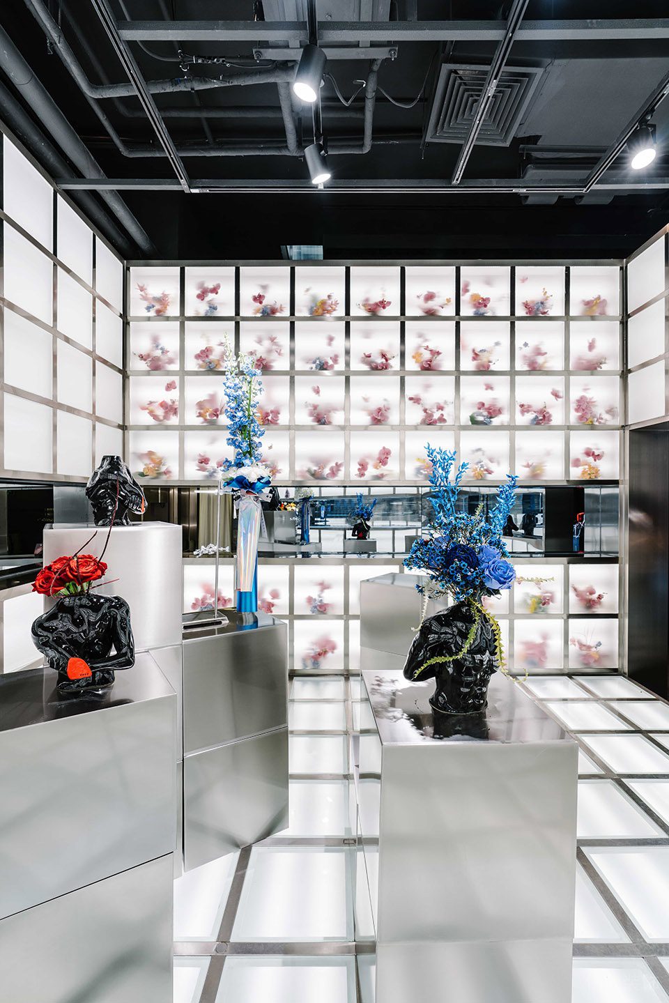 深圳市南山區南頭dresscode花卉概念店裝修設計 展臺二